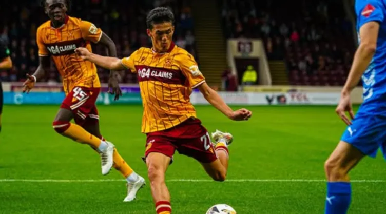 elijah-just-joven-futbolista-neozelandes-triunfa-escocia-busca-salto-copa-mundial-de-la-fifa-2026-tm