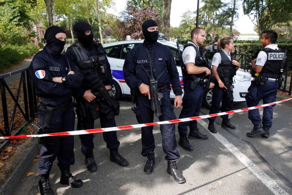 policia francia ataque ei2