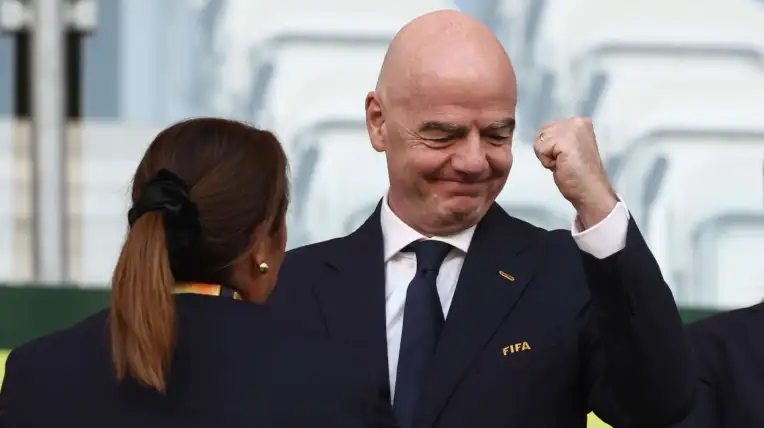 Gianni Infantino en la Copa Mundial femenina sub20.