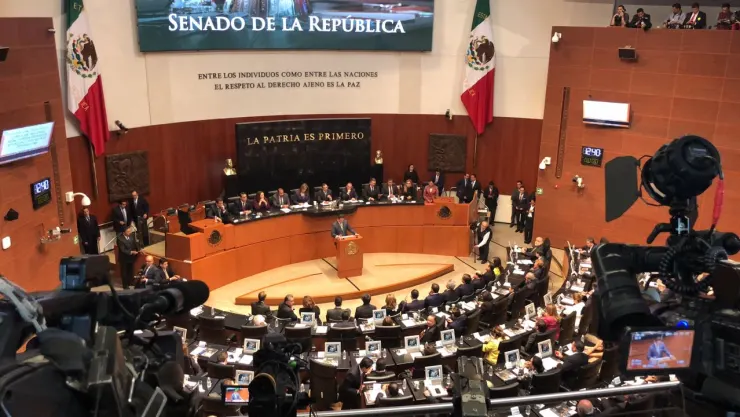 SENADO ULTIMO DÍA ABRIL