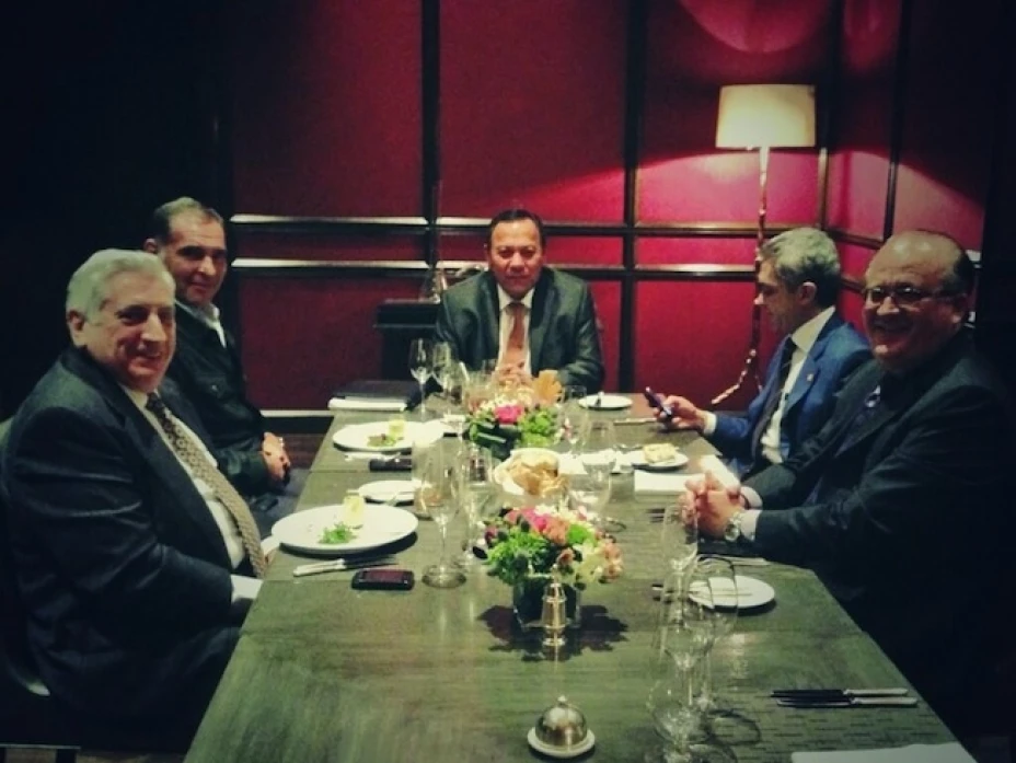 Jesús Zambrano con gobernadores y jefe de gob del DF