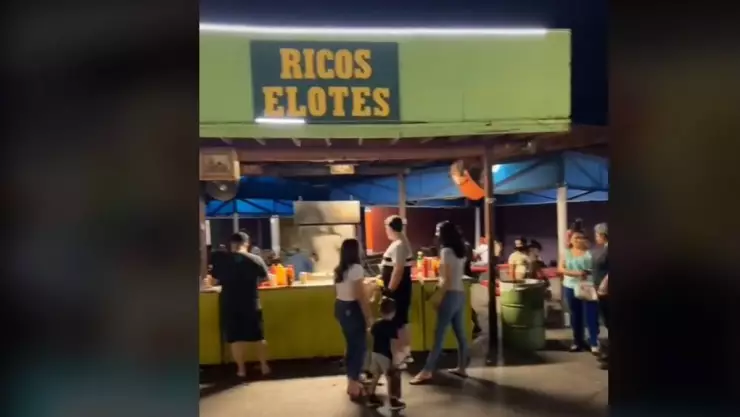 Venta antojitos mexicanos en Super Bowl.