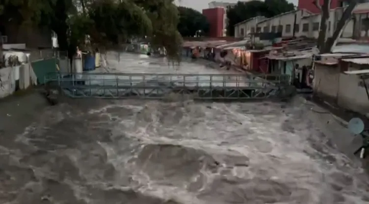 El Río de los remedios se desborda este miércoles 21 de agosto