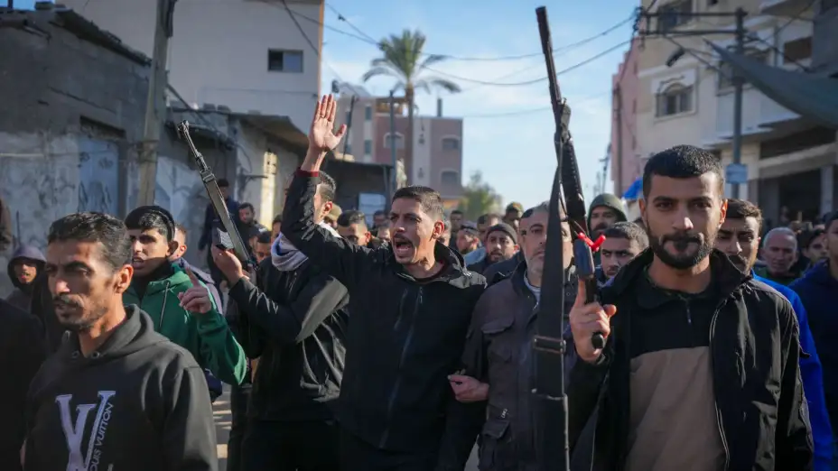Cortejo fúnebre de una víctima de un ataque israelí en Gaza.