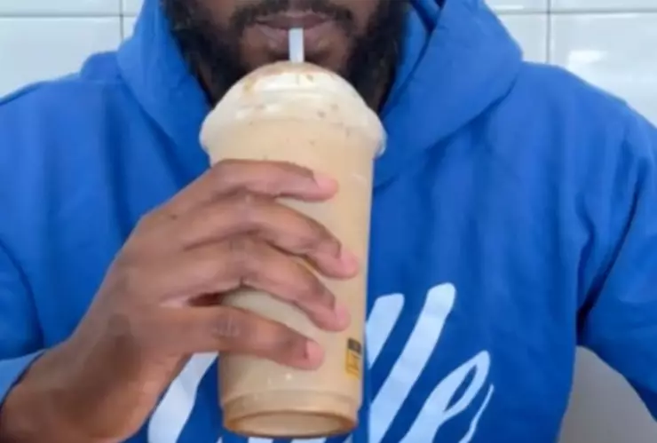 Frappé de dulce de leche pronunciado mal por estadounidenses