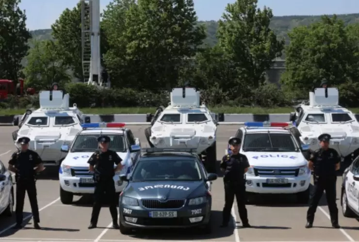 ¡De terror! Ley en Georgia obligaría a policías a arrestar a personas que parezcan indocumentada