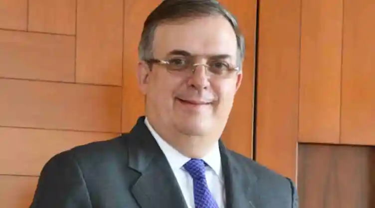 marcelo-covax-convenio-vacuna-.jpg
