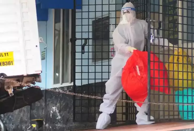 ¿Riesgo de una nueva pandemia? India está en alerta por el contagio y muerte de personas por el virus Nipah