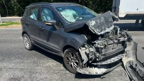 Se reporta persona lesionada en accidente en Blvd. Kukulcán de Cancún HOY 3 de mayo de 2025.jpg