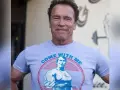 Arnold-Schwarzenegger-detective-en-el-kinder