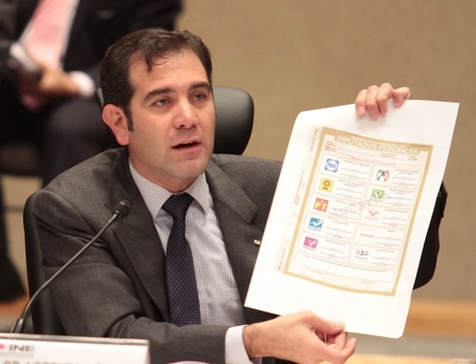 El INE rediseñará las boletas para las elecciones 2015