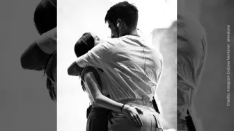 evaluna y camilo abrazo.jpg