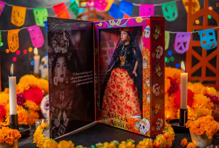 Muñeca de La Llorona de Ángela Aguilar