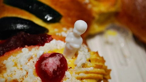 Rosca de Reyes cuál es su origen y qué significan los elementos