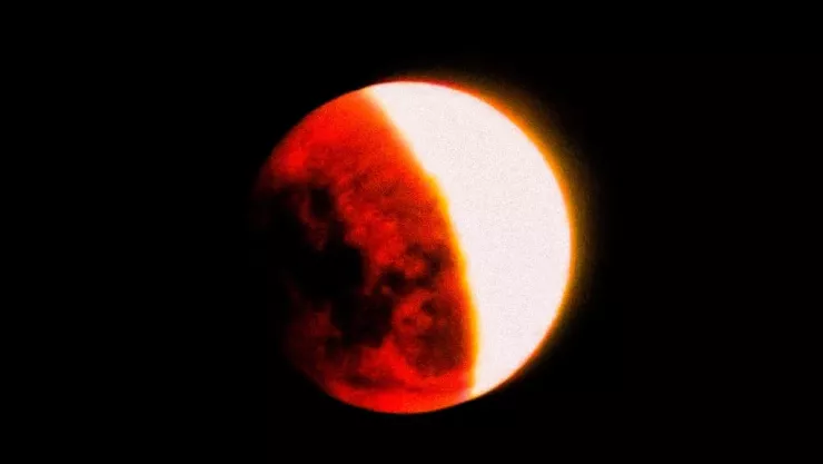 Eclipse de luna parcial en México