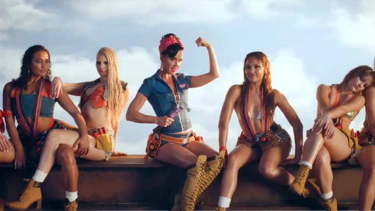 Woman’s World de Katy Perry