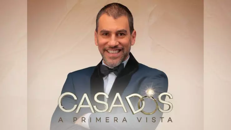 ¿Quién es Mauricio Barcelata, conductor del nuevo programa Casados a Primera Vista?