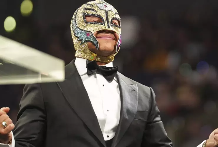 ¡Me siento honrado! Rey Misterio es incluido al salor de la fama de la WWE