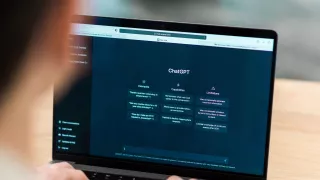 Chat GPT podría poner a los jóvenes en riesgo.jpg