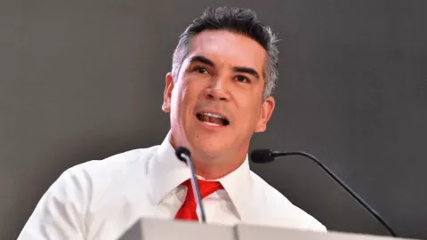 alito moreno pri se queda