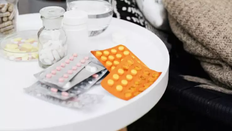 Mujer envenena a sus hijos con pastillas para dormir