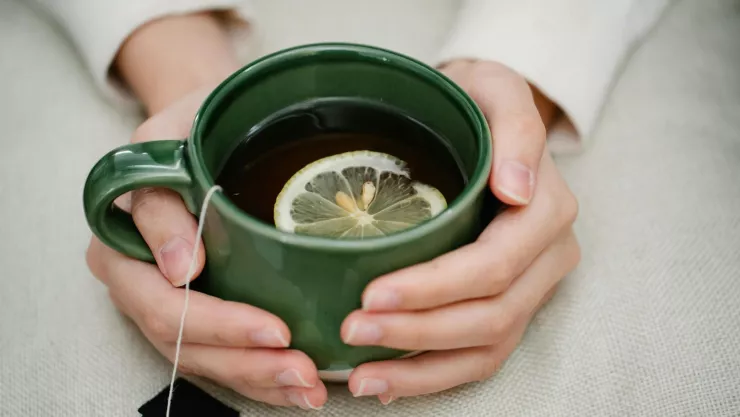 Estos son los efectos de tomar té de limoncillo todas las noches. ¡Toma nota!
