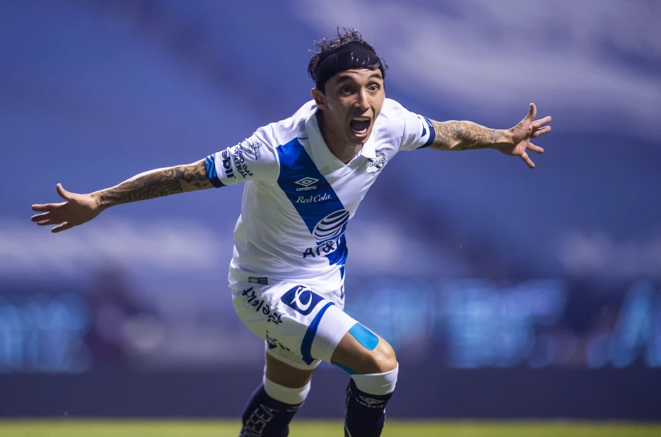 OMAR FERNANDEZ