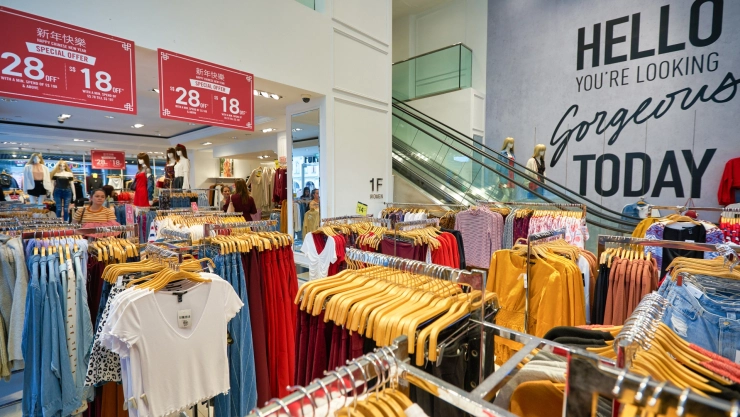 Interior de un local Forever 21