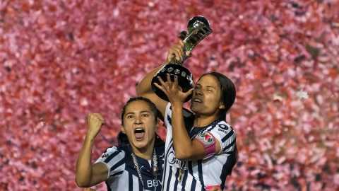 Rayadas levantan el título femenil
