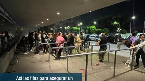 Filas para concierto de Luis Miguel comienzan horas antes del amanecer