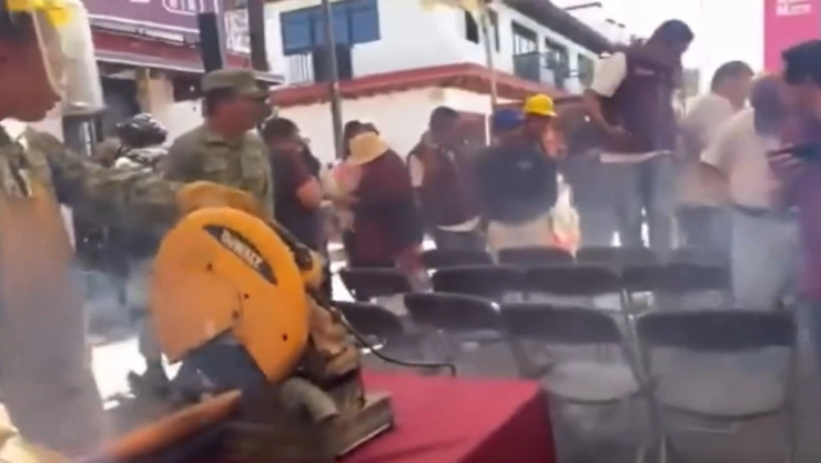 Arma-se-dispara-durante-jornada-de-desarme-en-Michoacán-y-deja-cuatro-heridos-en-Tzintzuntzan.webp