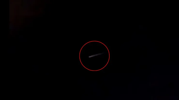 VIDEO: ¿Meteorito? Captan extraña luz sobre el cielo de Veracruz