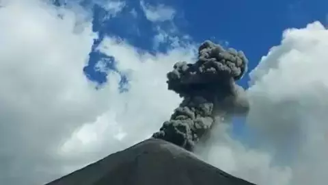 volcan pancaya .jpg