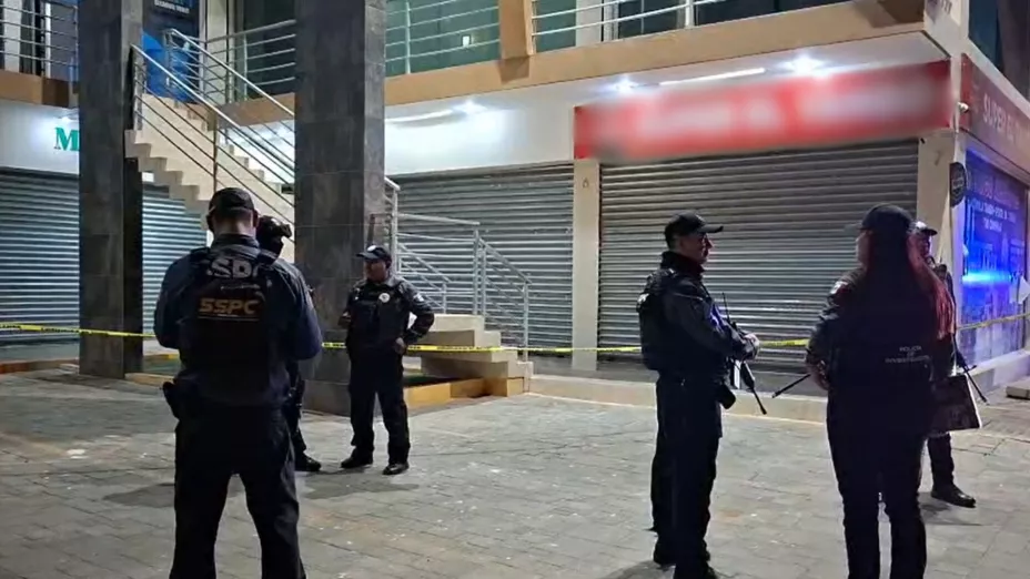 Asesinan a un hombre en una plaza del sector Santa Fe, en Culiacán