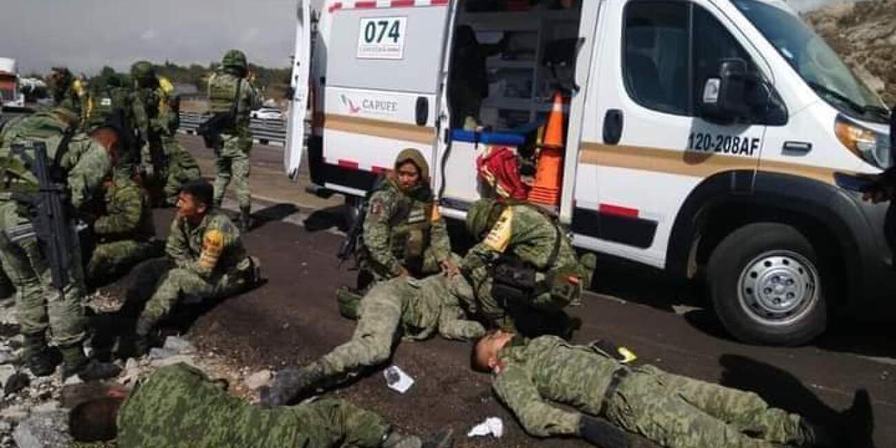 Camión de militares a barranco (8).jpeg
