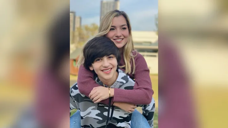 hijos de Alicia Villarreal y Cruz Martínez