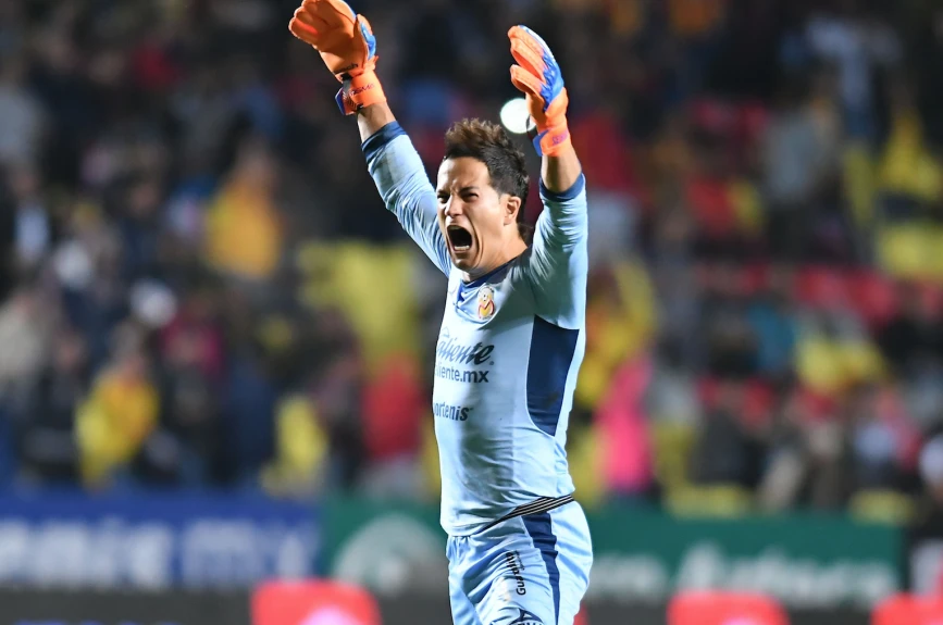 Monarcas vs León