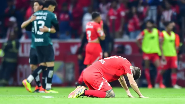 Chivas derrota por marcador global al Toluca y podría haber Clásico Nacional