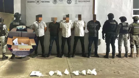 Detienen a cinco hombres con drogas en el Carrizalejo, Culiacán. .jpg