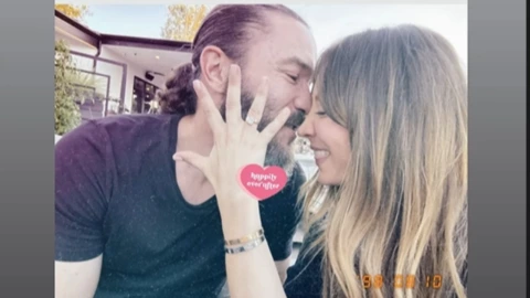 Anillo de compromiso de Kaley Cuoco