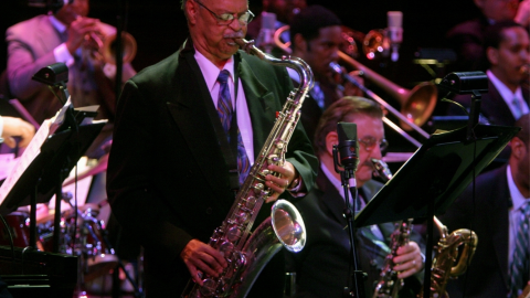 Muere Plas Johnson, saxofonista del tema de La Pantera Rosa, a los 94 años