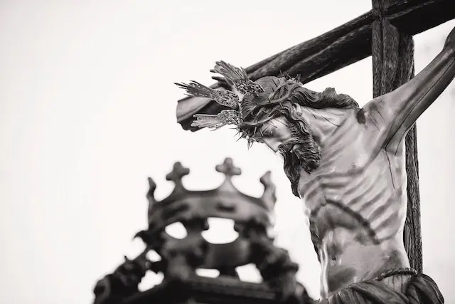 ¿Qué simboliza el Jueves Santo?