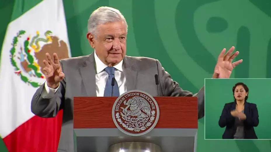 clases-presenciales-amlo.jpg