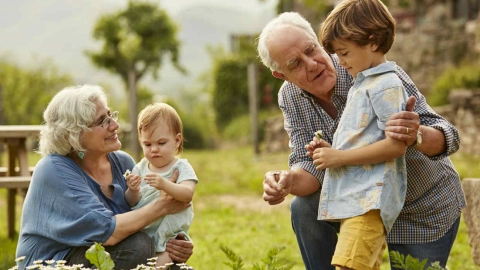Día del abuelo efemérides agosto 2022