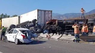 ¿A vuelta de rueda? El reporte del ¡Accidentes en el camino! El reporte del tráfico en la carretera Guadalajara-Colima hoy 4 de diciembre de 2025 EN VIVOen la carretera Guadalajara-Colima hoy 4 de diciembre de 2025 EN VIVO