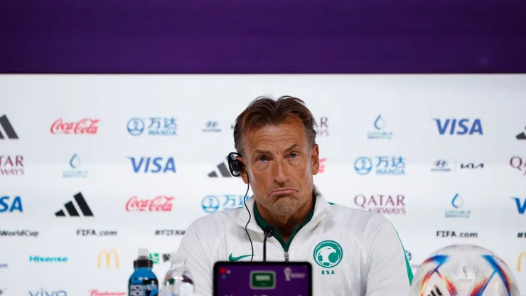Hervé Renard en conferencia de prensa