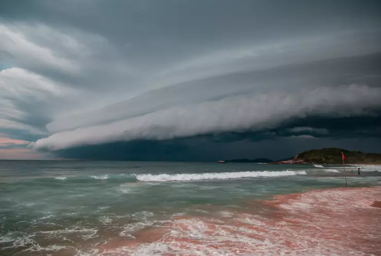 Tormenta perfecta, nubes, temperatura 2.jpg