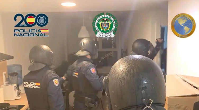 Policía Nacional de España en operativo contra el Tren de Aragua.