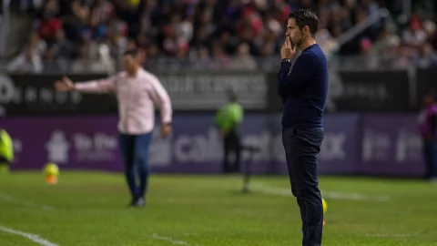 Fernando Gago, técnico de Chivas