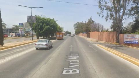 Reportan CIERRE parcial del Buelvar Atlixco hoy 18 de junio de 2024
